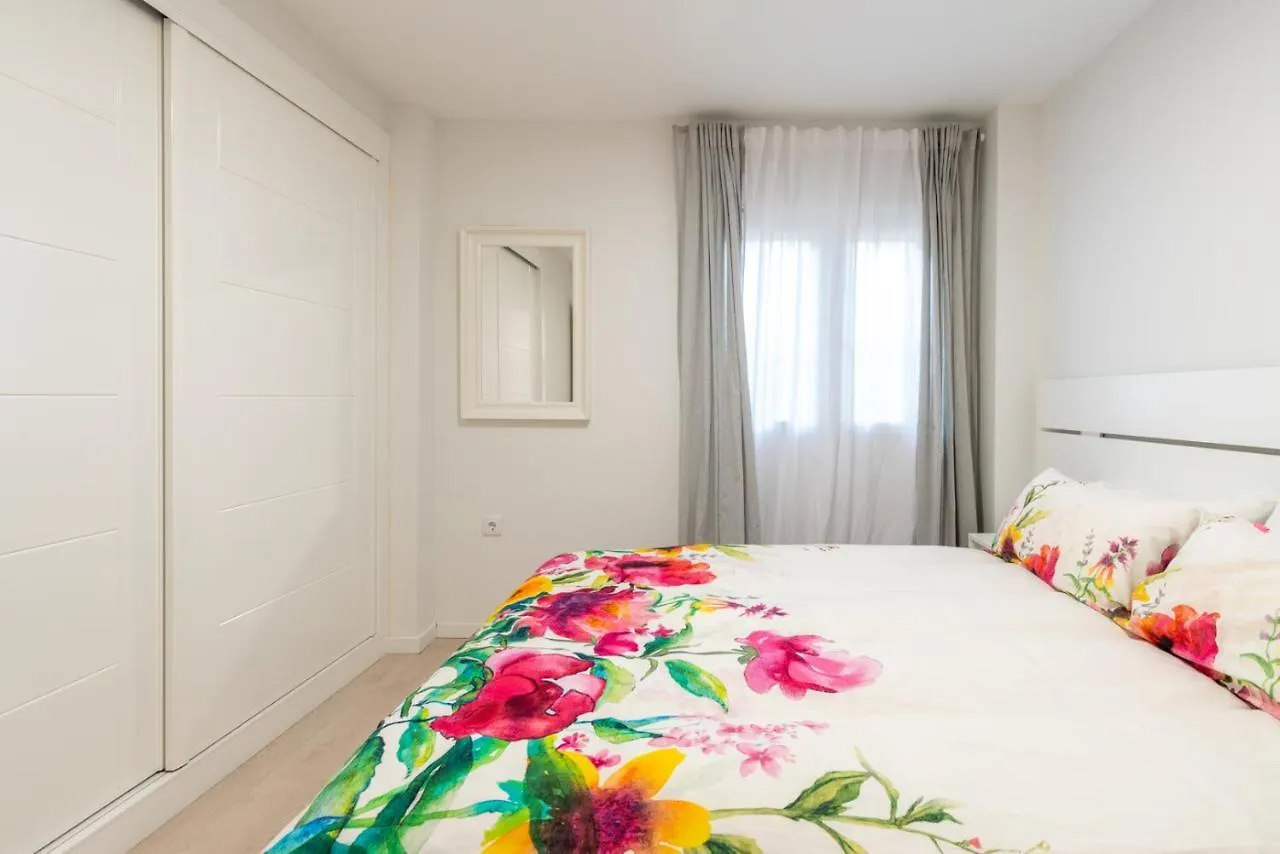Whitey Aparment In Triana Apartment Seville Spain