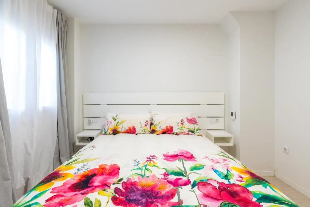 Whitey Aparment In Triana Apartment Seville